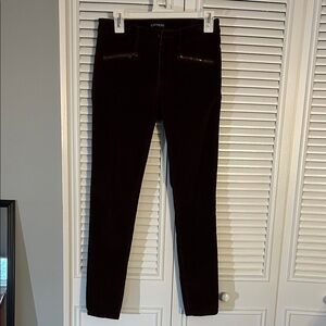 Express Maroon/Burgundy Corduroy Skinny Legging (NWOT)